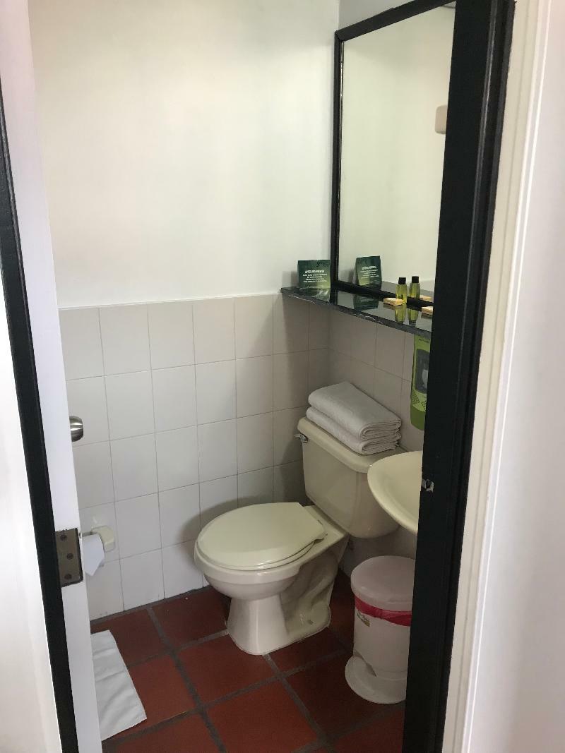 Hotel Santa Ana Medellin Bagian luar foto